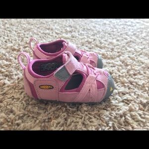 Keen toddler shoes